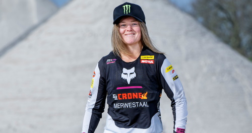 F&H Racing signs WMX World Champion Courtney Duncan